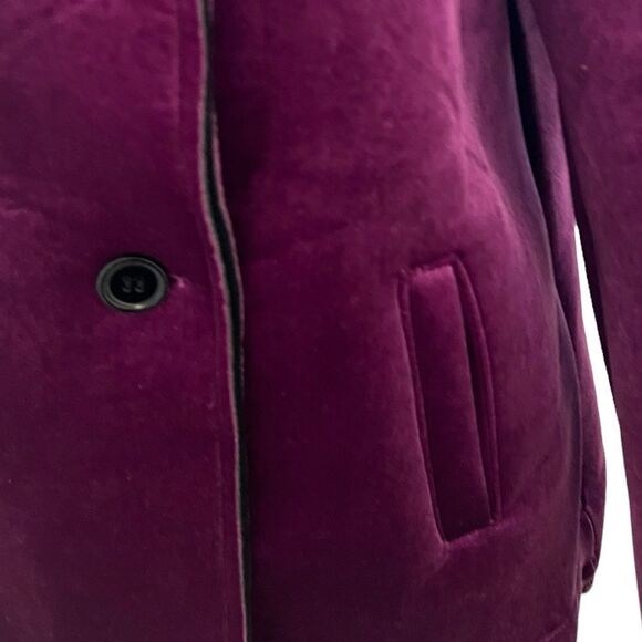 New Italian  velvet coat - Picture 2 of 4